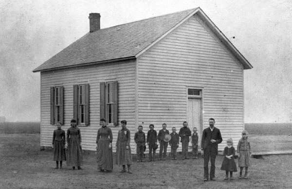 Life In 1800s   One Room Schoolhouse 